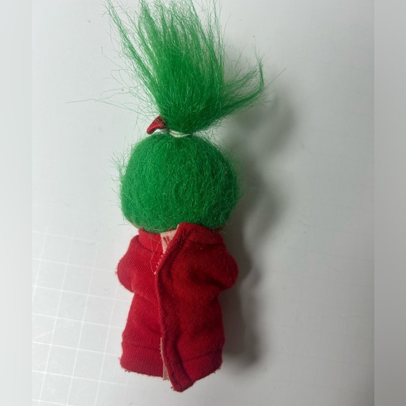 Vintage DAM “I love you” mini Troll Doll with Green Hair and Red Outfit - Picture 3 of 5